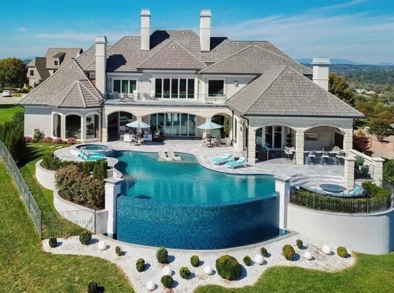 villa_image_2_960x714